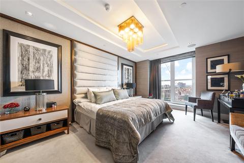 3 bedroom penthouse for sale, Kensington High Street, London, W14