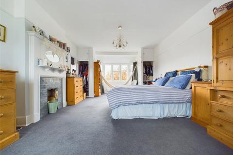 6 Dingle Road, Bournemouth, BH5 2DR