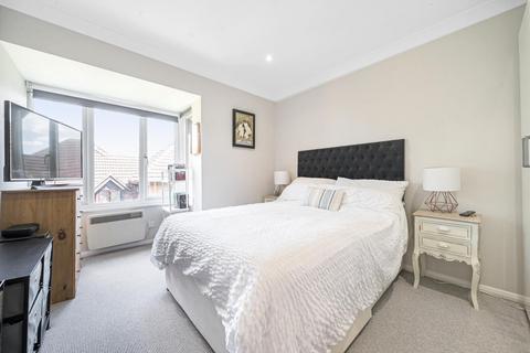 2 bedroom flat for sale, Linwood Close, Camberwell SE5