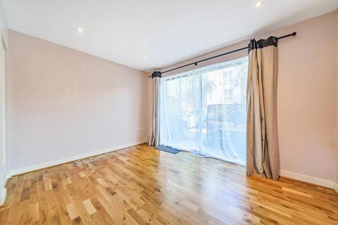 2, Wells Court Medhurst Drive, Bromley, BR1 4TF