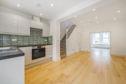 40 Inglemere Road, Mitcham, CR4 2BT
