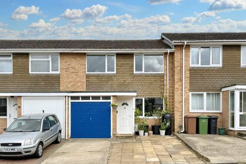 3 bedroom terraced house for sale, Marines Drive, Faringdon, SN7