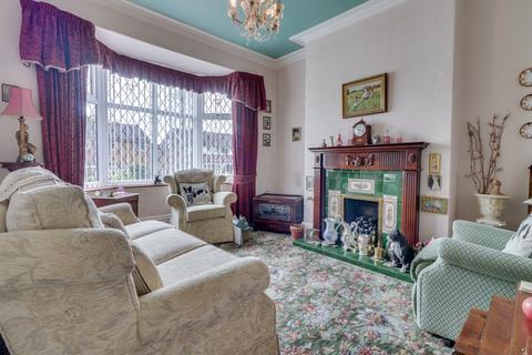 3 bedroom terraced house for sale, Petrie Street, Leeds, West Yorkshire, LS13