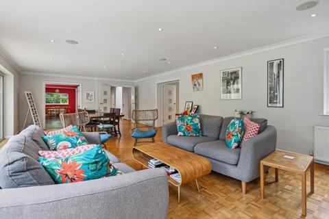 undefined, Ardesley Wood, Oatlands Avenue, Weybridge, Surrey, KT13.