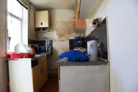 2 bedroom terraced house for sale, Mornington Street, Leicester LE5