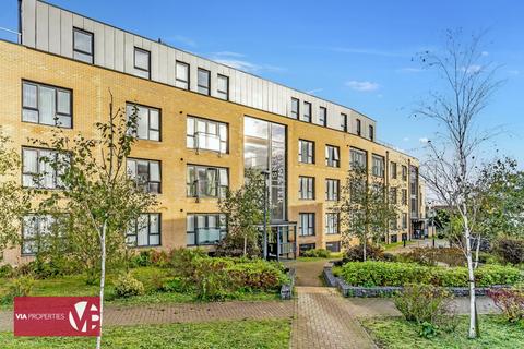 2 bedroom apartment to rent, Bridgewater Gardens, Hoddesdon EN11