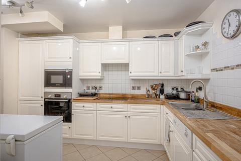 2 bedroom apartment for sale, Bentfield Road, Stansted, Essex, CM24
