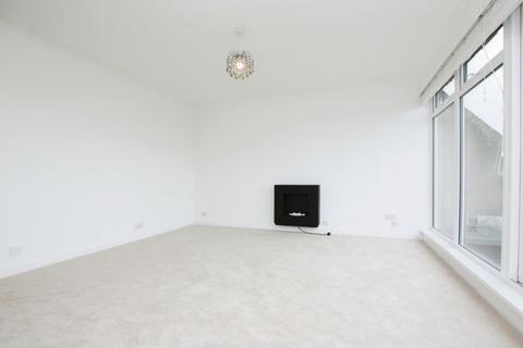 1 bedroom flat to rent, Somerset Square, Bristol BS48