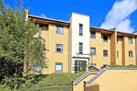 1 bedroom apartment to rent, Kennet Court, Woking GU21