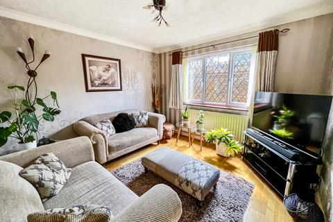 4 Parrock Road, Gravesend, DA12 1PZ