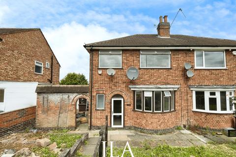 3 bedroom semi-detached house to rent, Leicester LE4