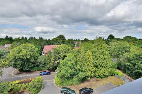 3 bedroom apartment for sale, St Valerie Road, Dorset, Meyrick Park, Bournemouth, BH2