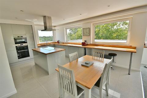 3 bedroom apartment for sale, St Valerie Road, Dorset, Meyrick Park, Bournemouth, BH2