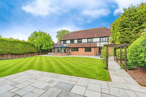 5 bedroom detached house for sale, Woodstock Close, Fareham PO14