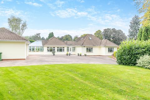 5 bedroom bungalow for sale, Ross-on-Wye