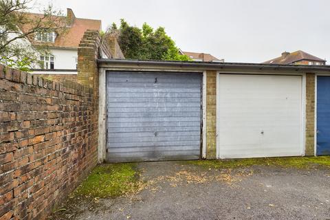 Garage to rent, Kingsnorth Court, Shornecliffe Road