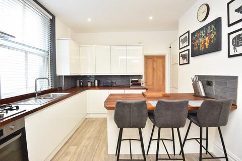 2 bedroom apartment for sale, Park View, Harrogate