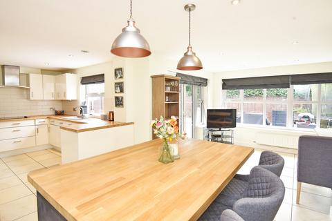 4 bedroom detached house for sale, Appleby Walk, Knaresborough