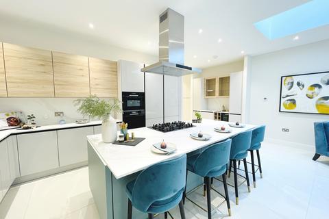 27 Park Avenue, London, NW2 5AN