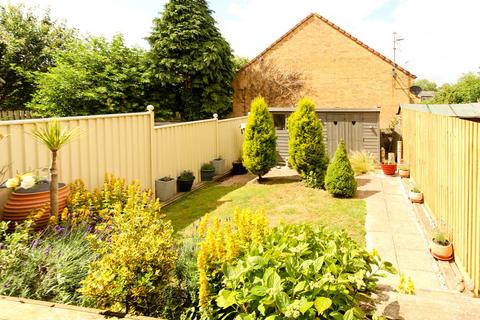 3 bedroom terraced house for sale, Brickhill Road, Wellingborough NN8