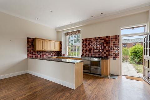 2 Rougemont Court, Exminster, Exeter, EX6 8TQ