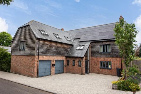 5 bedroom detached house for sale, The Halve, Warminster