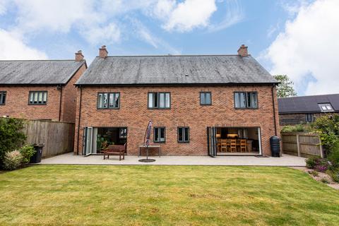 5 bedroom detached house for sale, The Halve, Warminster