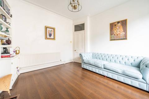 2 bedroom flat to rent, Mowll Street, Oval, London, SW9