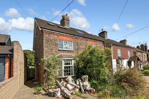 3 bedroom semi-detached house for sale, Carylls Cottages, Faygate