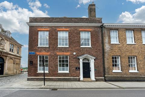 4 bedroom end of terrace house for sale, King's Lynn