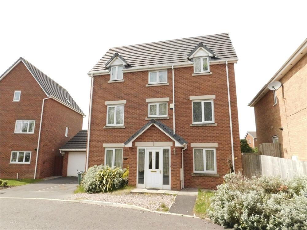 Harper Fold Close, Radcliffe, Manchester 4 bed detached house £850