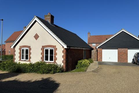 2 bedroom detached bungalow for sale, Braithwaite Road, Long Melford