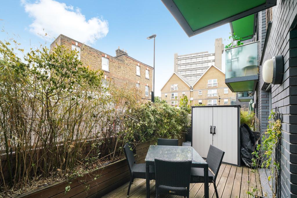 Patio garden