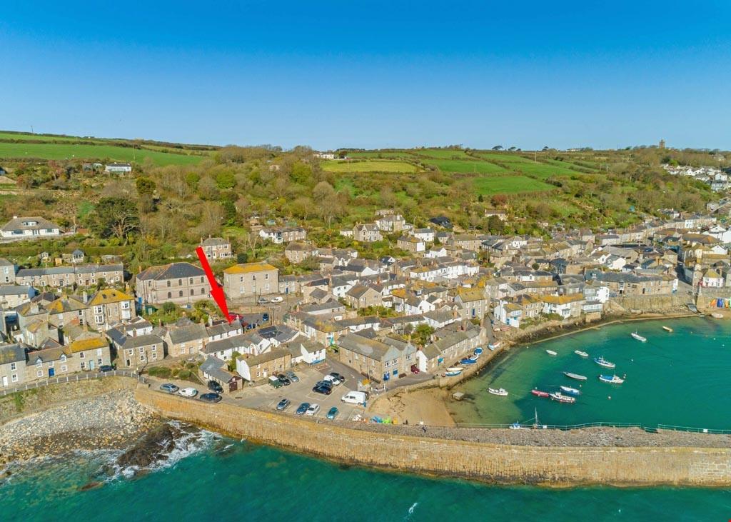 Mousehole, Cornwall 1 bed end of terrace house for sale £385,000