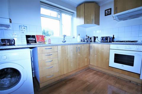 2 bedroom apartment for sale, Colnbrook