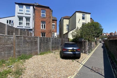 2 bedroom apartment for sale, Granada Road, Southsea