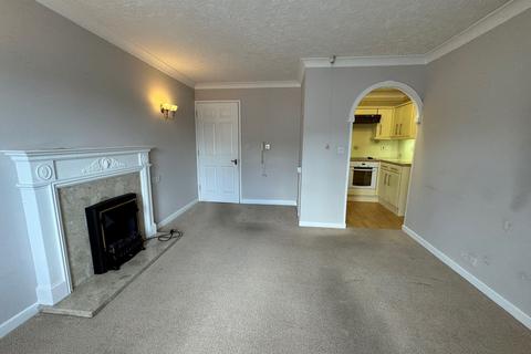 2 bedroom retirement property for sale, Albion court, Chelmsford, Chelmsford, CM2