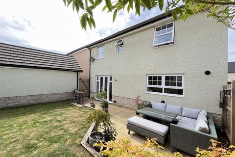 4 bedroom detached house for sale, 41 Dunraven Close, Cowbridge, CF71 7FG