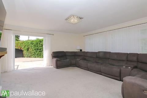 3 bedroom detached bungalow for sale, Hoe Lane, Nazeing
