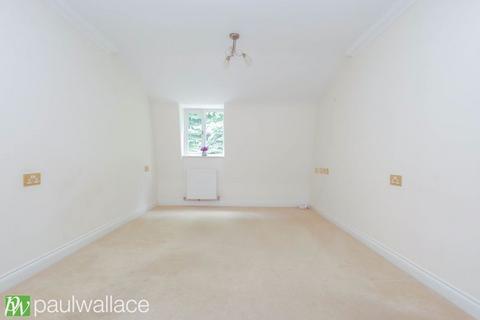 2 bedroom retirement property for sale, Esdaile Lane, Hoddesdon