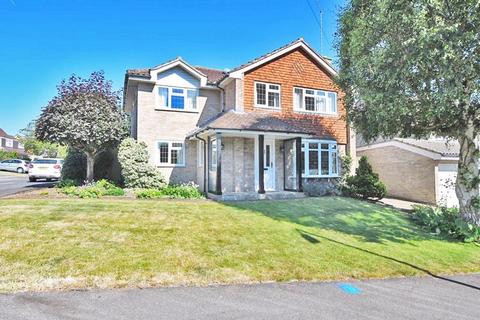 4 bedroom detached house for sale, Greystones Road, Bearsted, Maidstone ME15