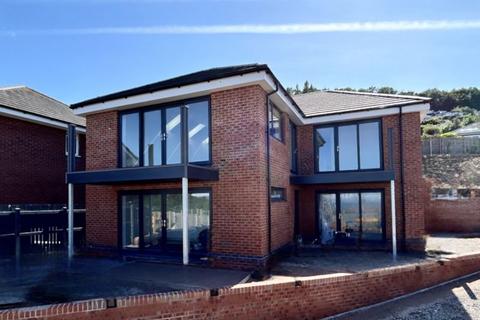 5 bedroom detached house for sale, Llanddulas Abergele, Conwy