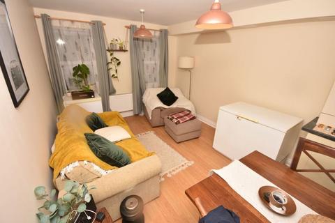 1 bedroom apartment to rent, Clifton Road, Exeter