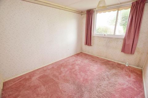 4 The Close, Tiverton, EX16 6HR