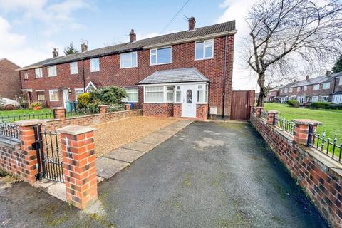 3 bedroom house for sale, Ripon Avenue, Whitefield, M45 NO CHAIN, IDEAL BUY TO LET OR 1ST HOME