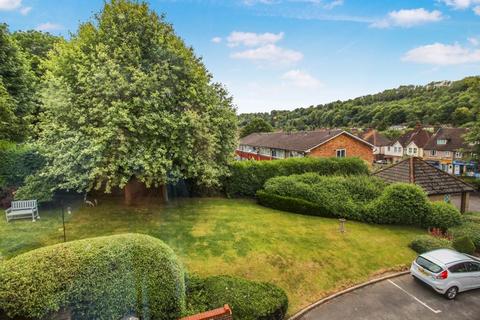 1 bedroom retirement property for sale, Beechwood Gardens, Caterham