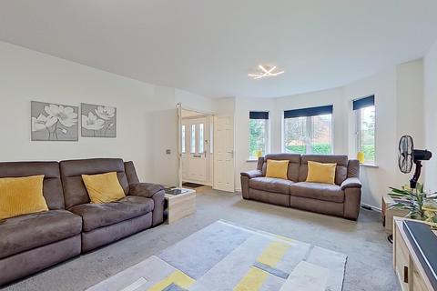 26 Fasson Close, Tamworth, B77 1GJ