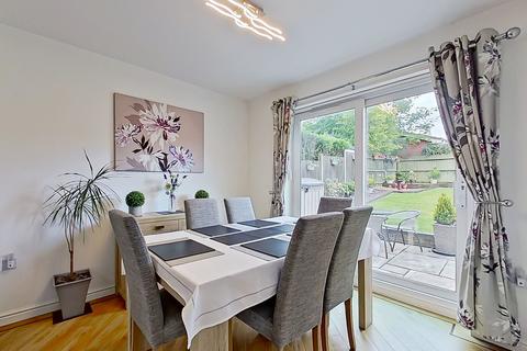 26 Fasson Close, Tamworth, B77 1GJ