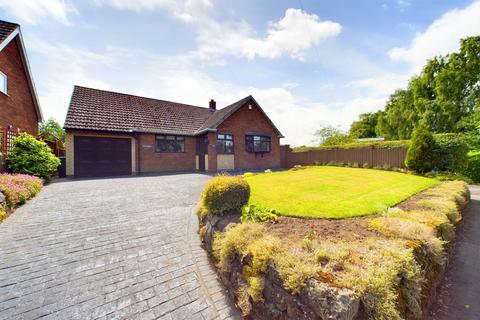 2 bedroom detached bungalow for sale, Sturgeons Hill, Lichfield