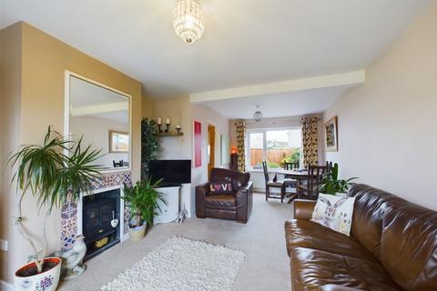 3 bedroom semi-detached house for sale, Pinewood, Somerton